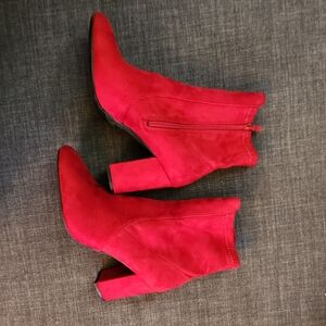 TOP Moda Red Heeled Boots Suede Block Heel